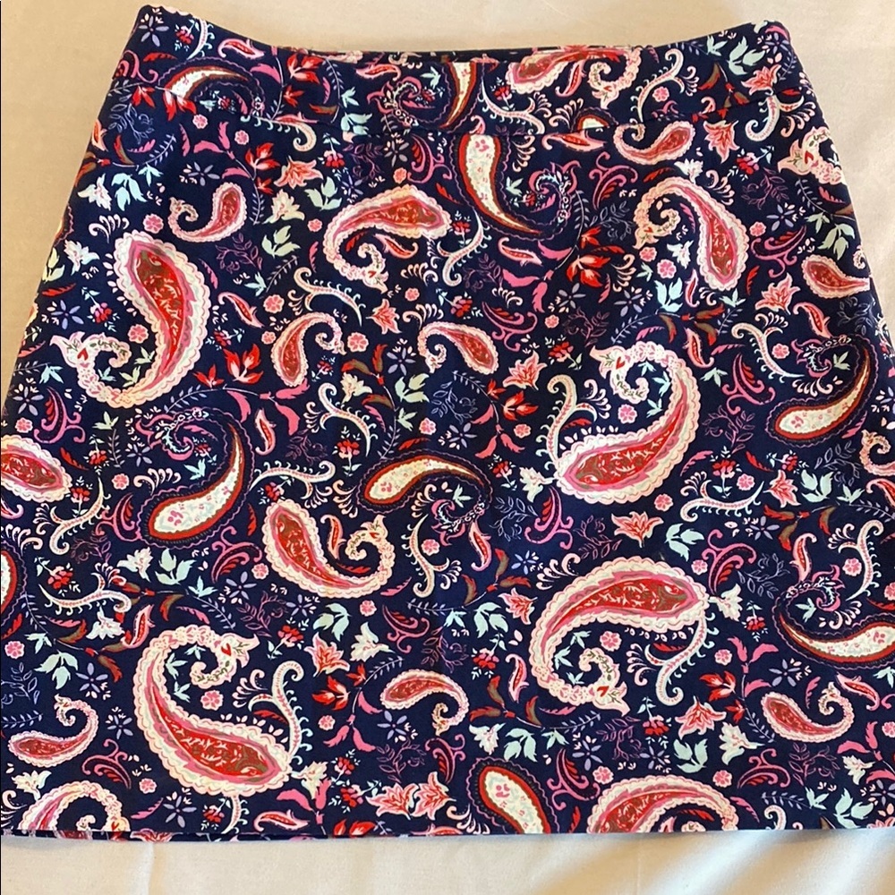 Talbots Women’s Navy and Paisley Miniskirt Sz 14W